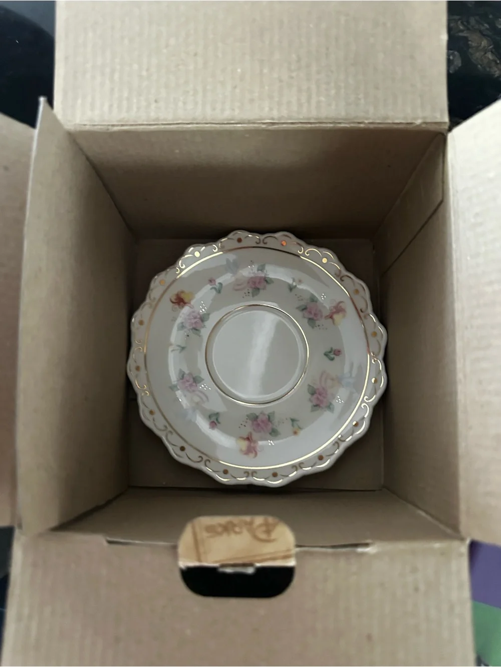 Disney Alice Teacup Collectible Box with Yellow Label